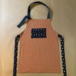 New Child Apron with Pocket - Reversible 2-Sided Custom Made Cobwebs & Moons